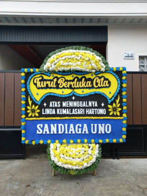 Papan Bunga Duka di Kupang Teba
